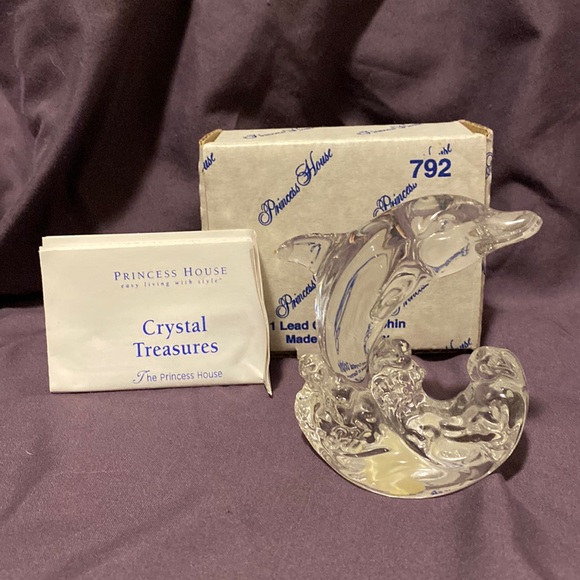 Vintage Princess House Crystal (24%) Dolphin rocking on waves - Picture 1 of 4